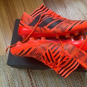 Adidas Nemeziz 17.1 Solar Red and Black Soccer Cleats US size 8